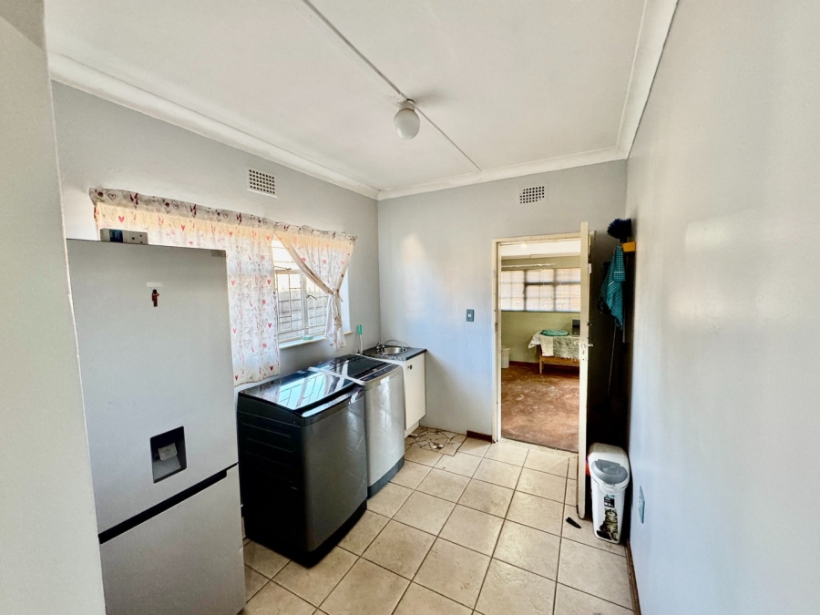 5 Bedroom Property for Sale in Potchefstroom North West